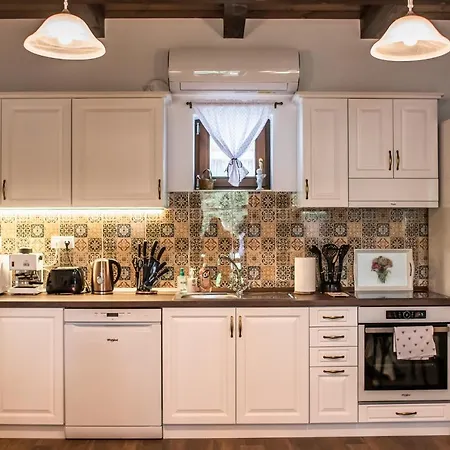 게스트하우스 Boroka Vendeghaz Toalmas